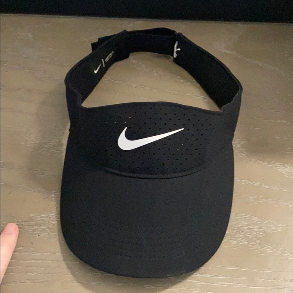 nike visor